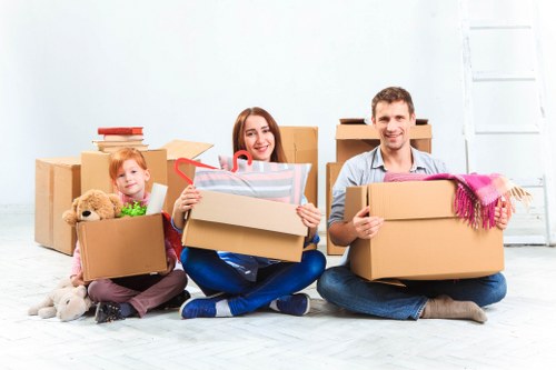 Professional packing services in Pondersend for safe and organized moving
