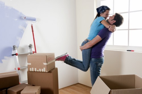 Residential packing support for a home move in Pondersend