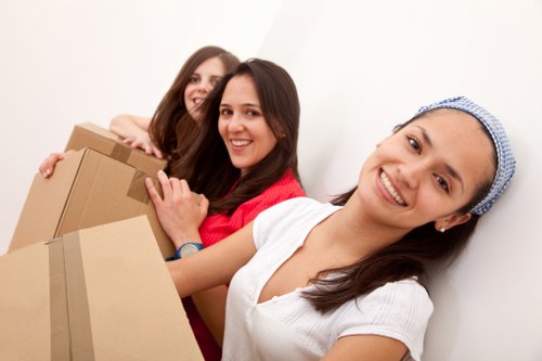 Commercial packing services for office relocation in Pondersend